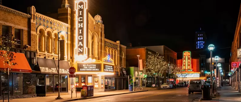 The Michigan Theater and the State Theater are near many fine Ann Arbor hotels